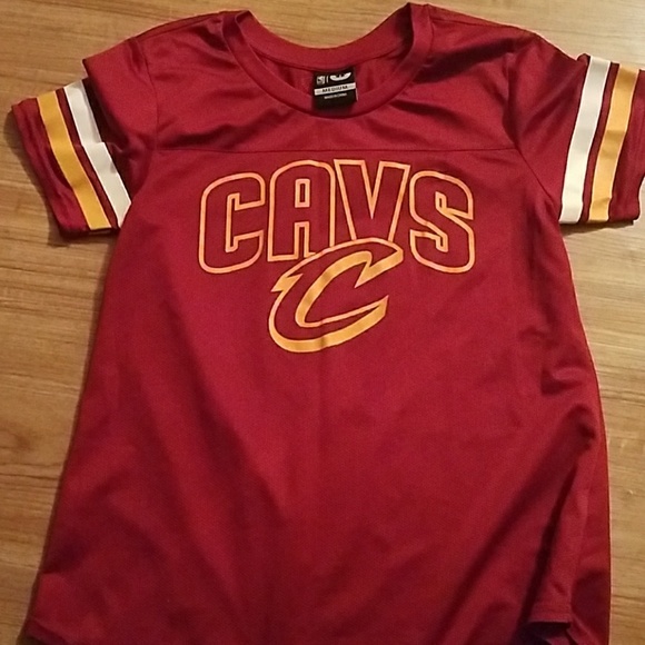 CLEVELAND CAVALIERS - NBA Boy's Shirt, Size Medium - Picture 2 of 4